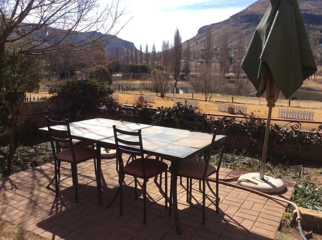 Lake Clarens Guest House Екстериор снимка